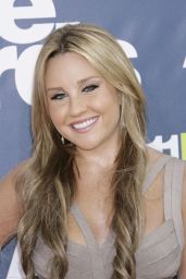 Amanda Bynes MTV Movie Awards - 06.20.2011