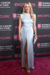 Amanda Kloots Attends An Unforgettable Evening 2025 Gala