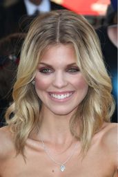 AnnaLynne McCord at Twilight Eclipse Premiere