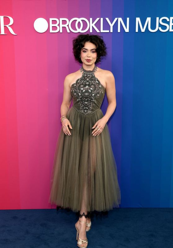 Auliʻi Cravalho Attends Brooklyn Artists Ball 2025