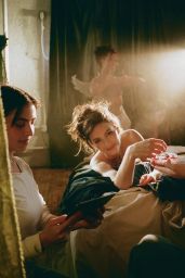 Ella Hunt "Subway Trash" Video Style March 2025