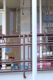 Ellen Pompeo and Chris Ivery Enjoy Date Night at Sushi Park