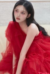 Gaeul (IVE) Graces TadaPOPS! Magazine Cover