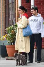 Margaret Qualley and Jack Antonoff Share a Romantic Moment in NYC - 04.16.2025