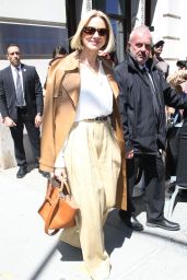 Naomi Watts Turns Heads at Ralph Lauren Show