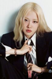 Rosé Captivates in W Magazine China’s Energy Issue