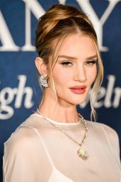 Rosie Huntington-Whiteley in Ethereal White at Tiffany Event