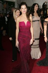 Sandra Bullock Attends Poiret: King of Fashion Gala at the MET 2007