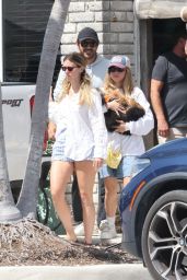 Sydney Sweeney Florida Keys Puppy - 04.19.2025