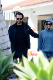 Sydney Sweeney’s Casual Chic Lunch Look in LA