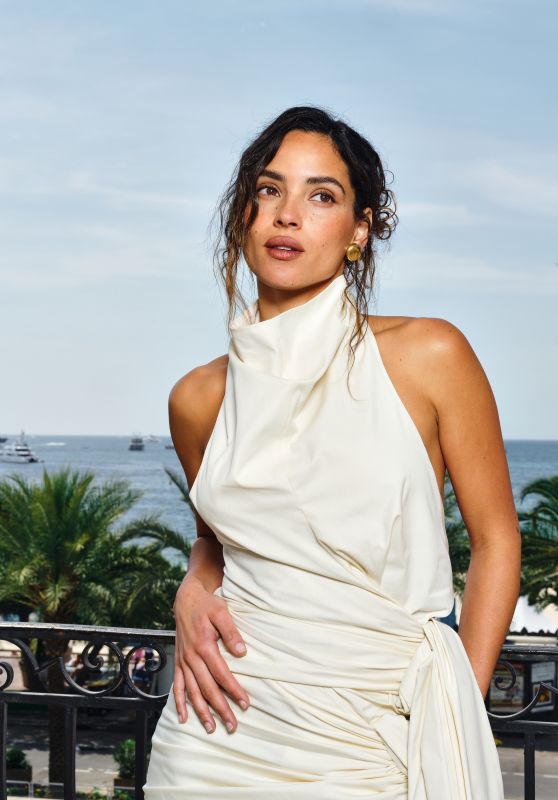 Adria Arjona