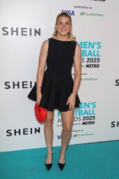 Alessia Russo Honored at Women’s Football Awards 2025