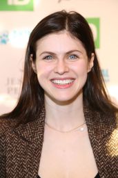 Alexandra Daddario Supports Animal Rescue at NYC Gala