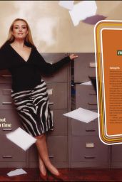 Amelia Dimoldenberg Polka Dot Look in Cosmopolitan 2025