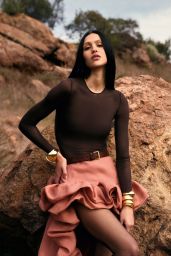 Amelia Gray Graces Vogue Arabia’s May 2025 Cover