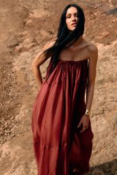 Amelia Gray Graces Vogue Arabia’s May 2025 Cover