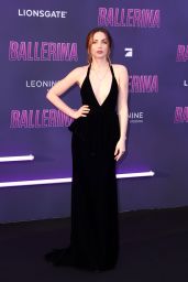 Ana de Armas Debuts 