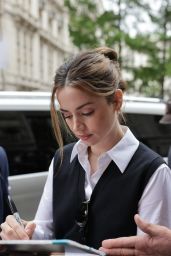 Ana de Armas London Hotel Arrival May 2025