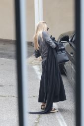 Angelina Jolie’s Chic Arrival at CARA Restaurant