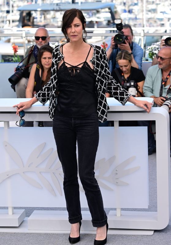Anna Mouglalis Dalloway Photocall Cannes May 15
