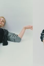AnnaSophia Robb Behind The Blinds