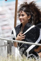 Antonela Roccuzzo Stuns in Beachside Photoshoot in Miami