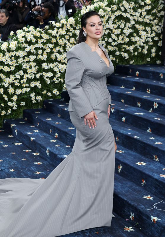 Ashley Graham at 2025 Met Gala: Tailored Elegance