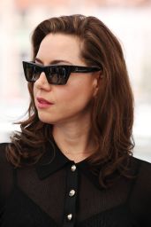Aubrey Plaza Wears Self-Portrait at Cannes 2025