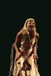 AURORA - Live at Le Zénith, Paris, May 2025