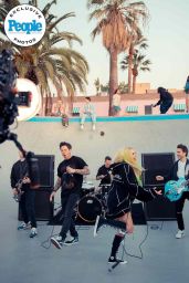 Avril Lavigne and Simple Plan: "Young & Dumb" Photoshoot