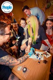 Avril Lavigne and Simple Plan: "Young & Dumb" Photoshoot
