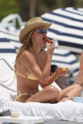 Brooks Nader - Sun-Kissed Elegance in Miami, May 2025
