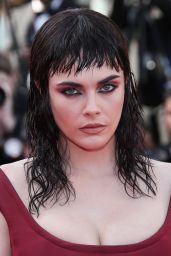 Cara Delevingne debuts new look at Cannes Film Festival