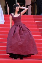 Cara Delevingne debuts new look at Cannes Film Festival
