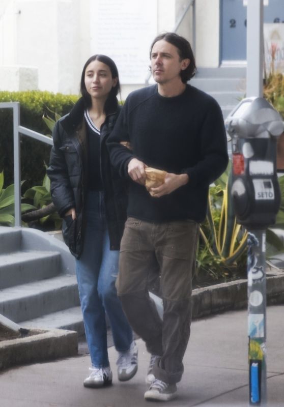Caylee Cowan and Casey Affleck Grab Lunch in Los Angeles