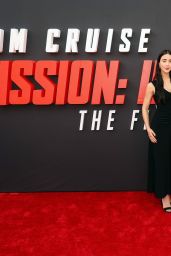 Caylee Cowan Premiere Classic Black Style