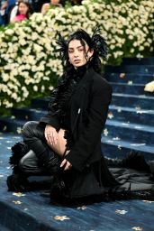 Charli XCX Goes Gothic at 2025 Met Gala