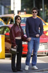 Daisy Edgar-Jones & Ben Seed Enjoy a Stroll in NYC