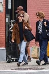 Daisy Edgar-Jones Casual SoHo Outing May 2025