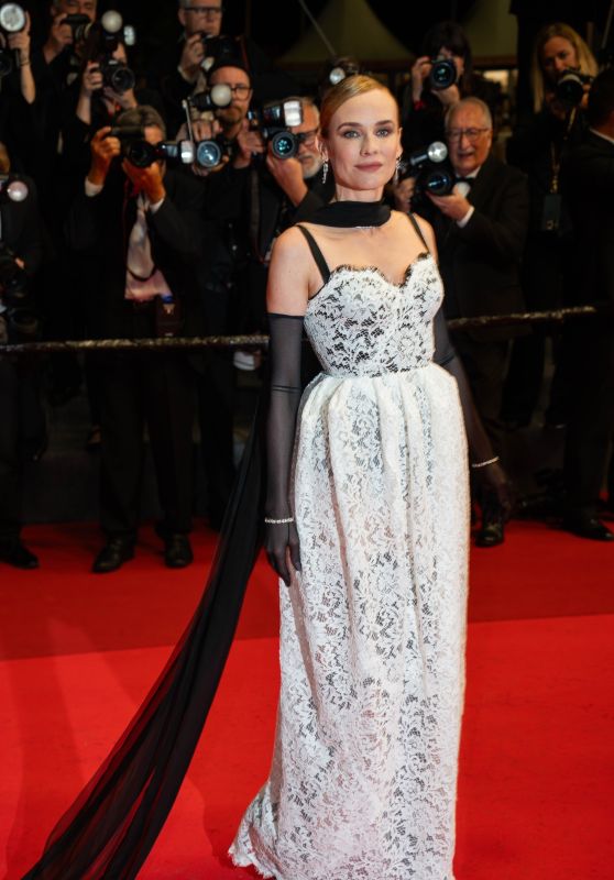 Diane Kruger Dolce & Gabbana Lace Gown Cannes 2025 Premiere