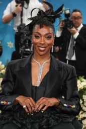 Ego Nwodim’s Playful Elegance at Met Gala 2025