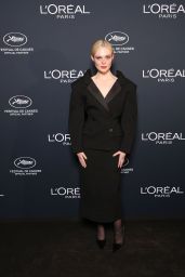 Elle Fanning L