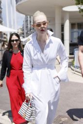 Elle Fanning Max Mara Shirtdress Cannes 2025 Style Reveal