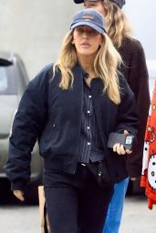 Ellie Goulding’s Casual Shopping Day in West Hollywood