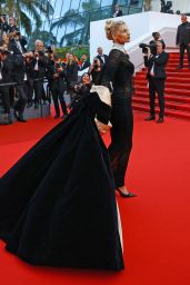 Elsa Hosk Revives Thierry Mugler 1995 at Cannes 2025
