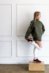 Emma Brooks in Gucci Re-Motion Sneakers – May 2025