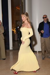 Ester Exposito Poses At The Martinez in Cannes 20.05.2025