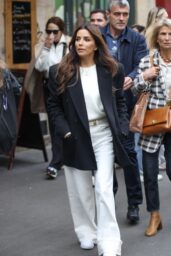 Eva Longoria Paris Style at Marche des Enfants Rouge