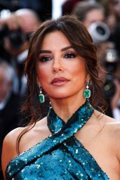 Eva Longoria Wows in Teal at Cannes 2025