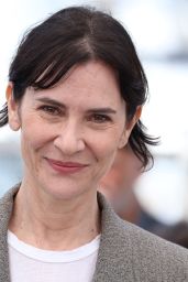 Geraldine Pailhas Chic at Cannes Photocall